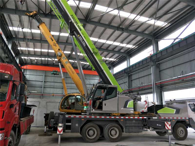 策勒县高空车出租需要注意哪些安全事项？